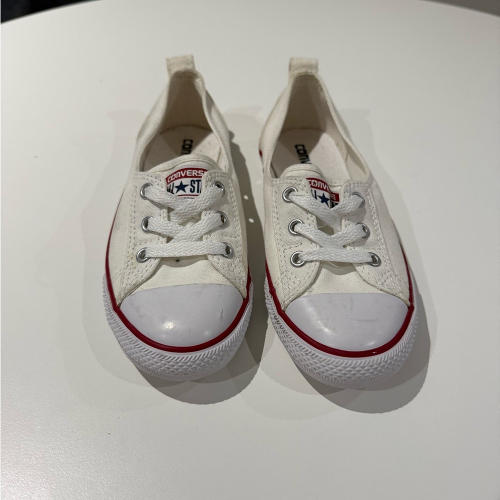 Converse all stars White Sneakers